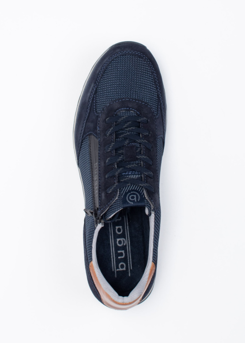 Bugatti laisvalaikio bateliai Cirino