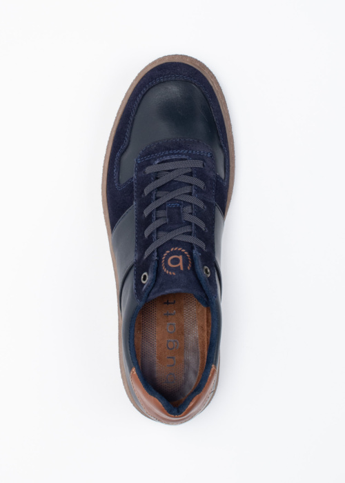 Bugatti laisvalaikio bateliai Hube