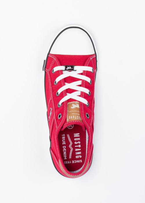 Mustang laisvalaikio batai