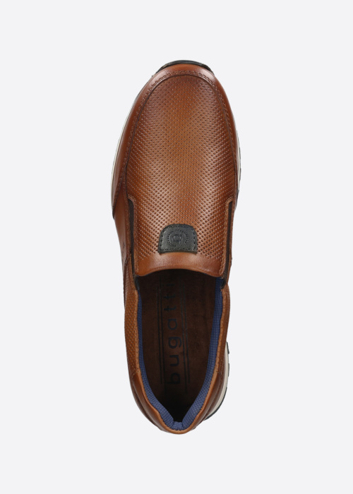 Bugatti laisvalaikio bateliai Cirino