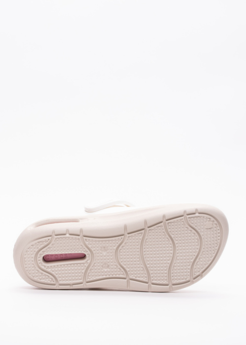 Crocs sandalai Inmotion