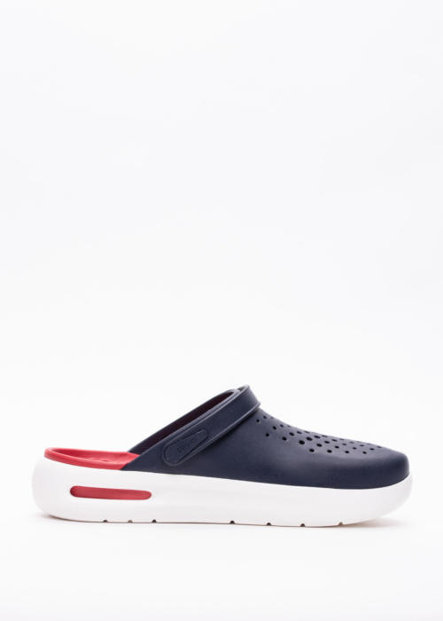 Crocs sandalai Inmotion