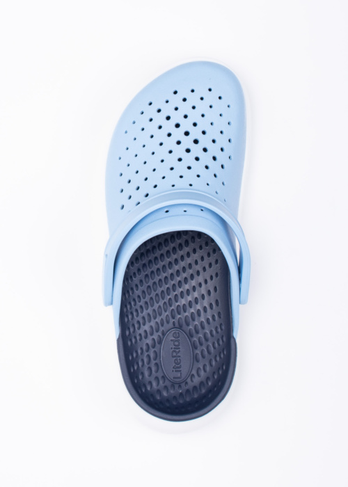 Crocs sandalai Inmotion