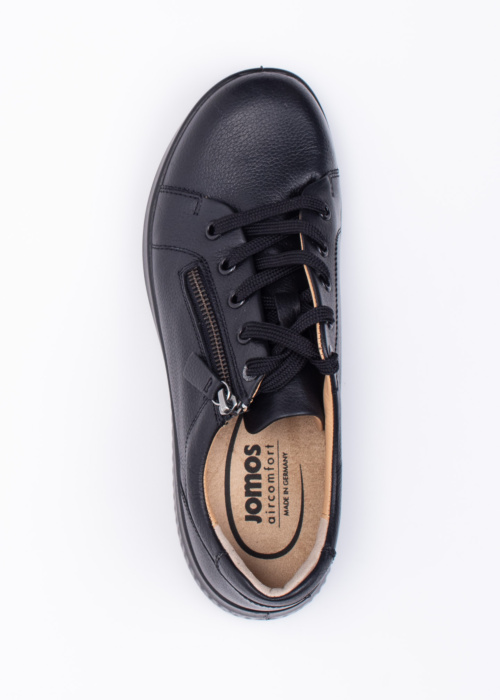 Jomos laisvalaikio bateliai