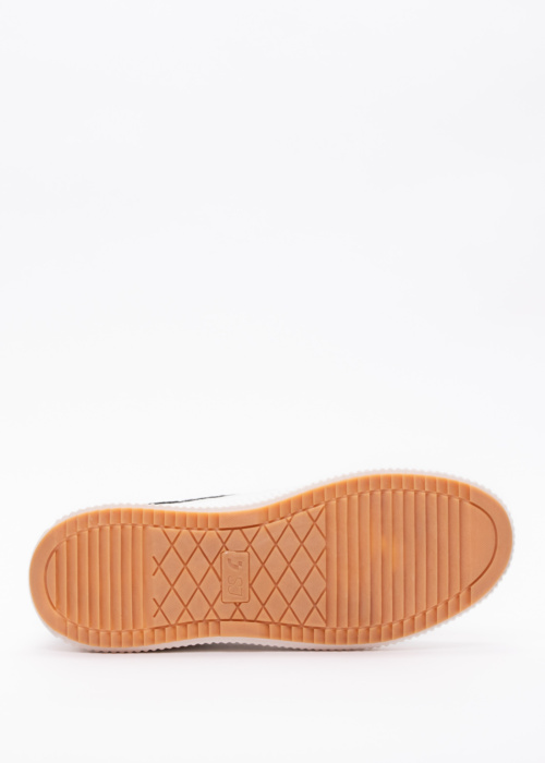 SJ laisvalaikio bateliai