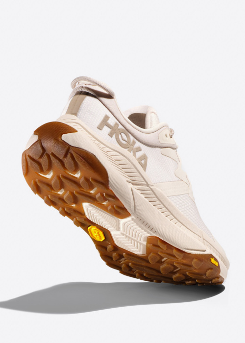 Hoka bėgimo bateliai Transportas