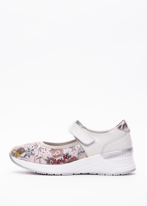 Topway laisvalaikio bateliai