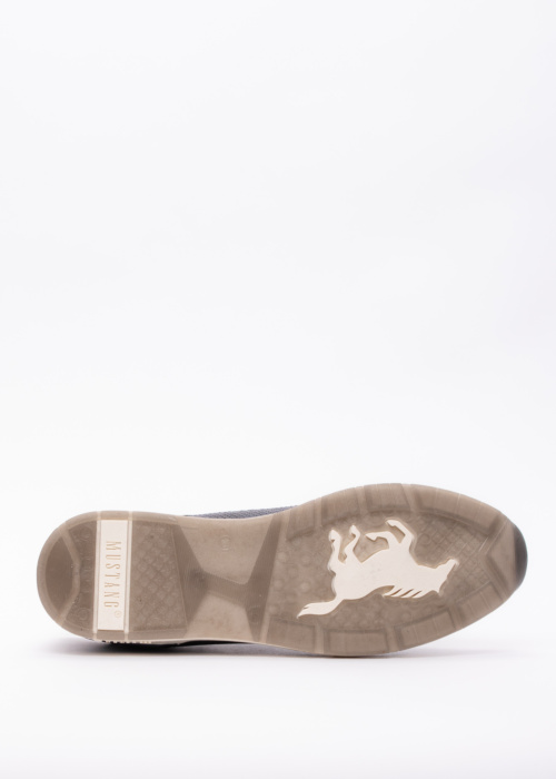 Mustang laisvalaikio bateliai