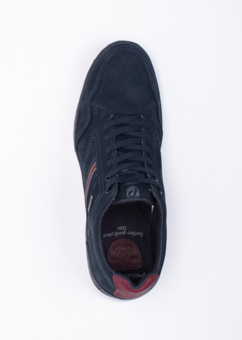 Pegada laisvalaikio bateliai