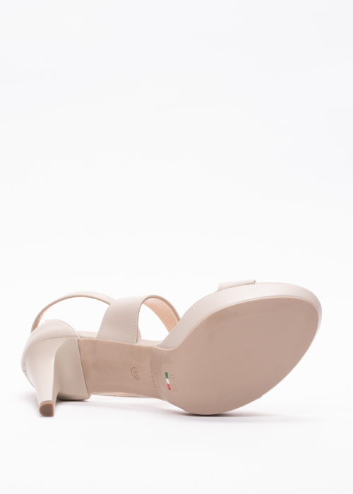 NeroGiardini basutės