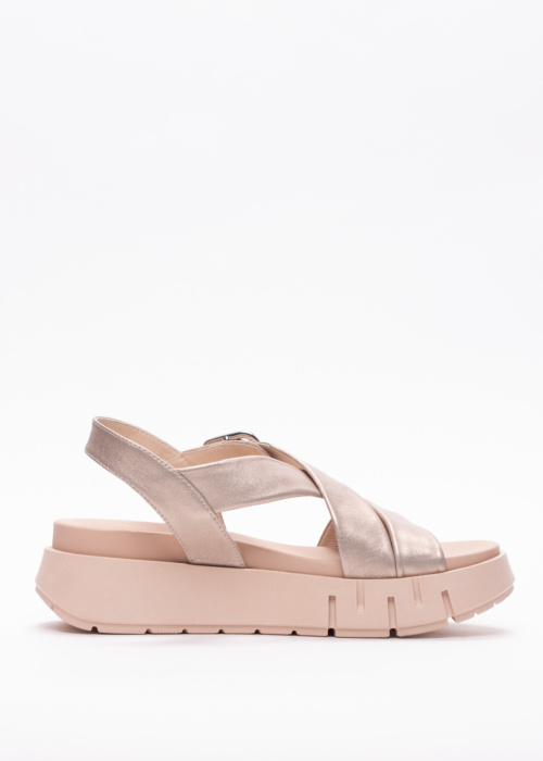 NeroGiardini bateliai