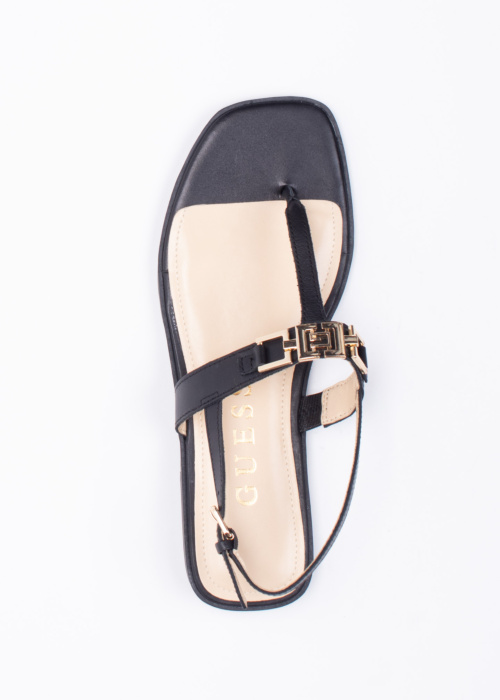 Guess bateliai Reality