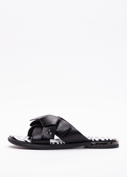 Loretta Vitale bateliai