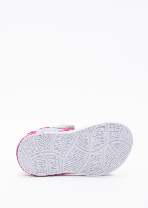 Leomil šviečiančios basutės Barbie