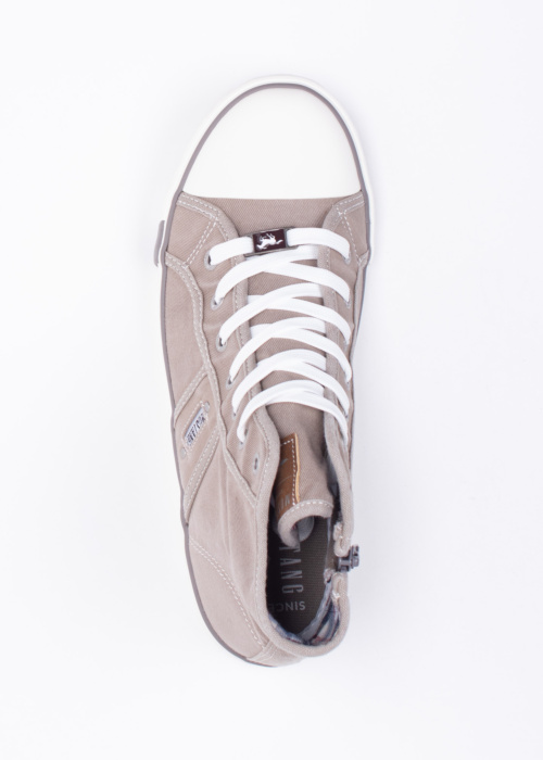 Mustang laisvalaikio batai