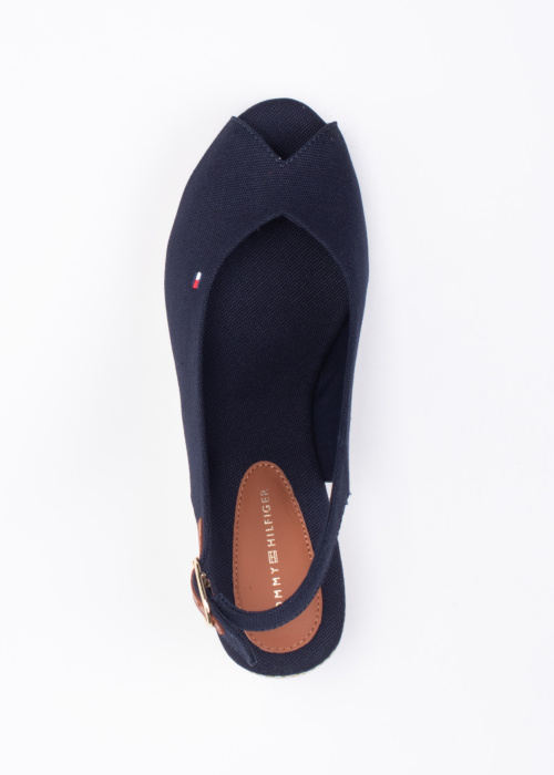 Tommy Hilfiger bateliai