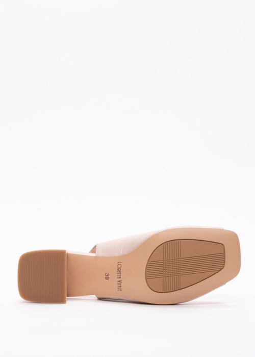 Loretta Vitale bateliai