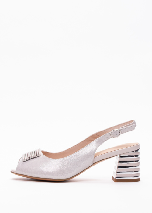 Loretta Vitale bateliai