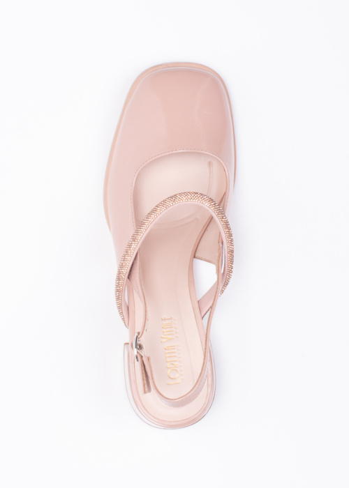 Loretta Vitale bateliai