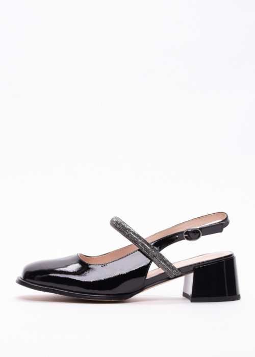 Loretta Vitale bateliai