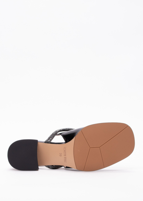 Loretta Vitale bateliai