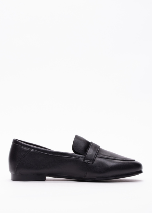 Loretta Vitale bateliai