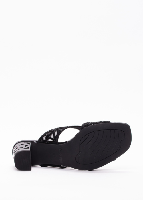 Loretta Vitale bateliai