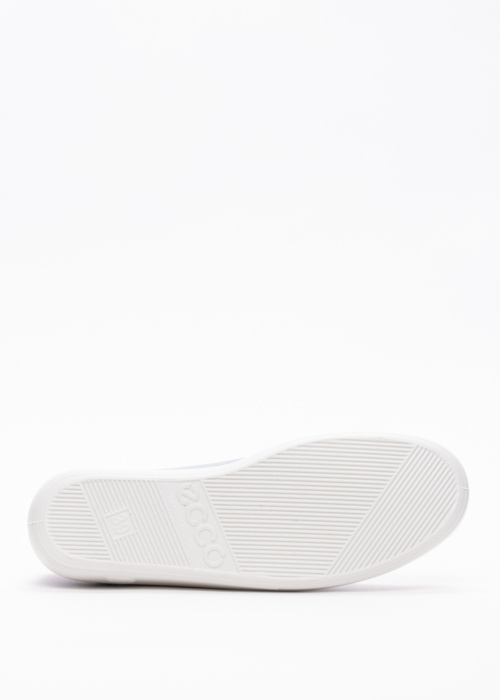 Ecco laisvalaikio bateliai