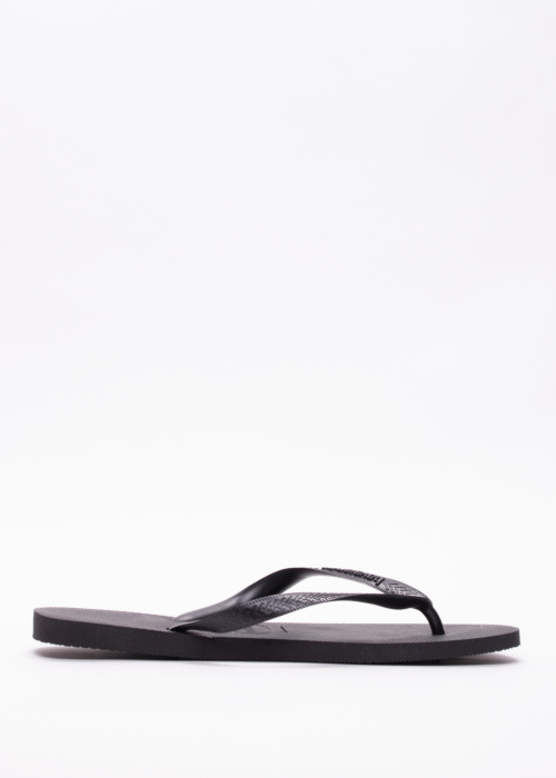 Havaianas šlepetės per pirštą