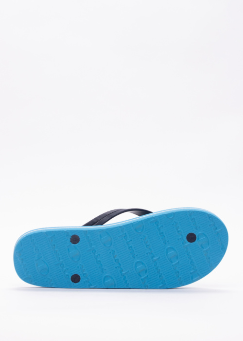 Champion šlepetės per pirštą