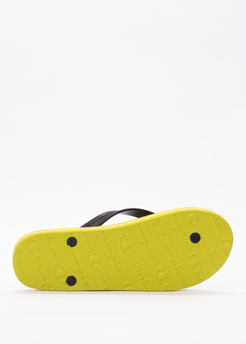 Champion šlepetės per pirštą