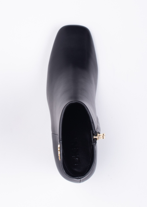 DKNY aulinukai Cianna