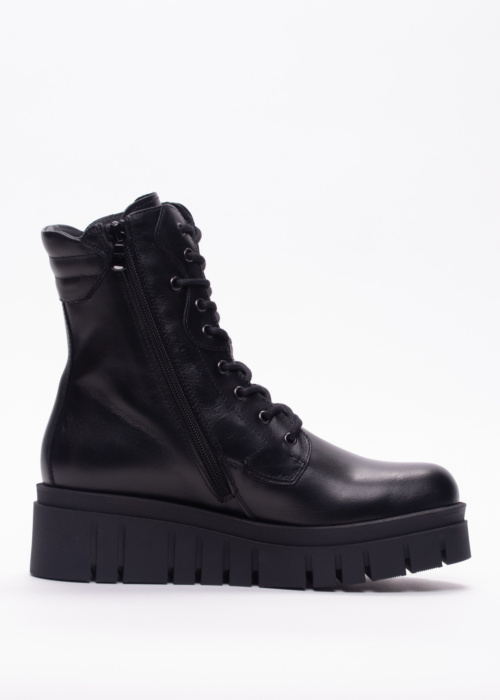 NeroGiardini aulinukai