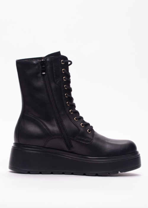 NeroGiardini aulinukai