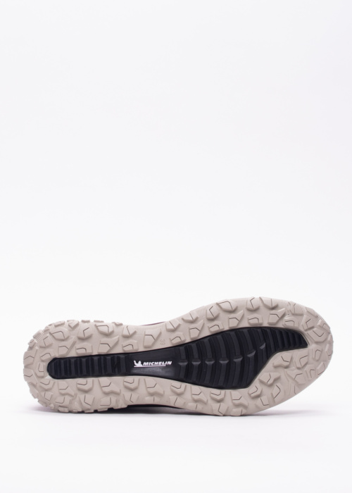 Ecco žygio batai aukštu aulu