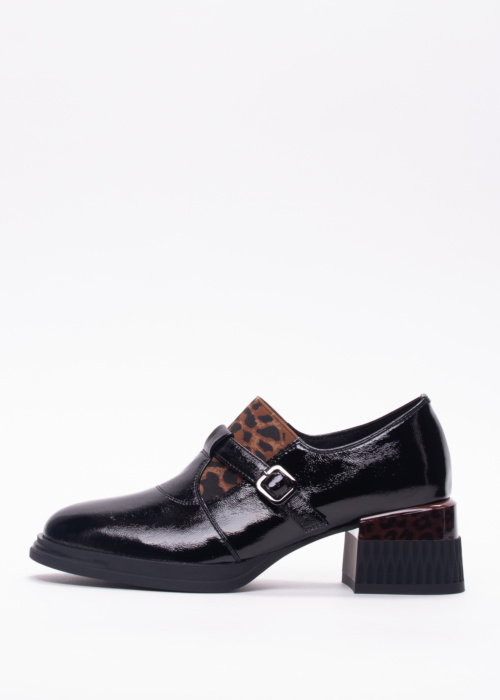 Loretta Vitale bateliai