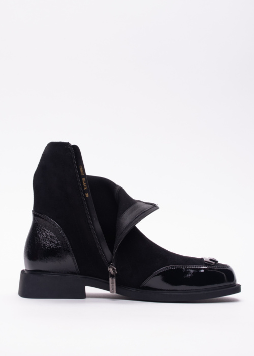 Loretta Vitale aulinukai