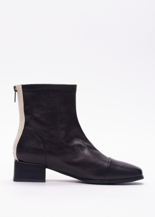 Loretta Vitale aulinukai