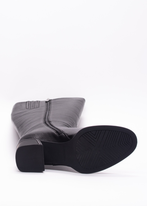 Loretta Vitale batai