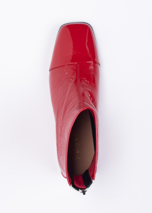 Loretta Vitale aulinukai