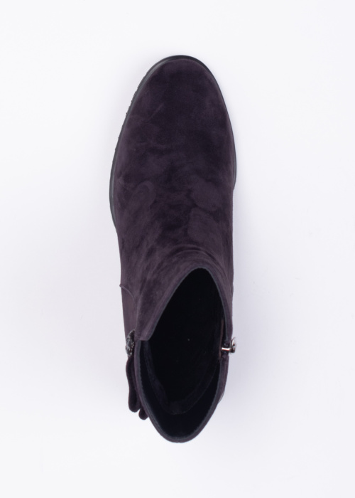 Loretta Vitale aulinukai