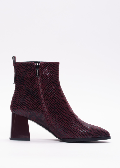 Loretta Vitale aulinukai