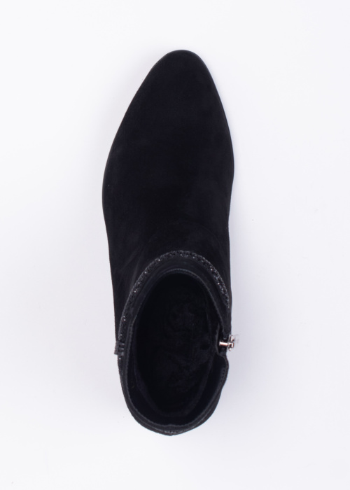 Loretta Vitale aulinukai