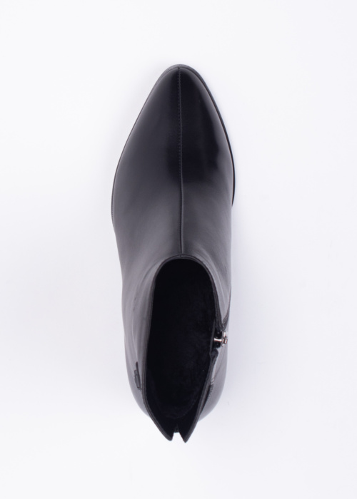 Loretta Vitale aulinukai