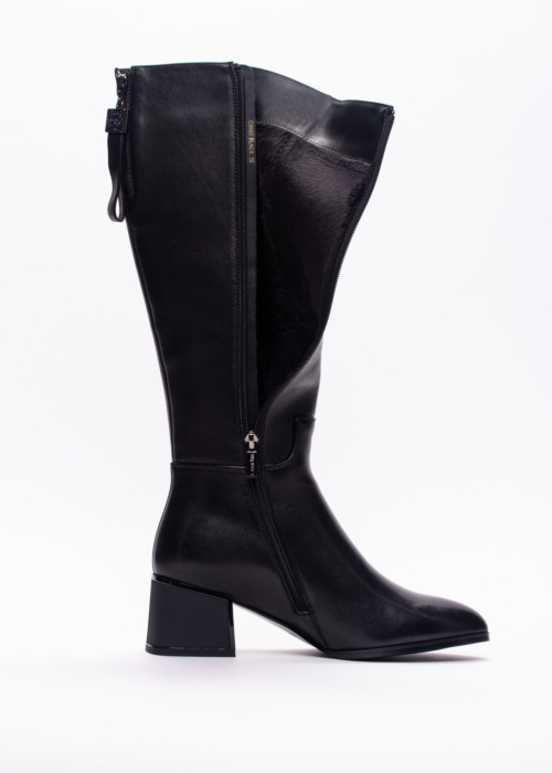 Loretta Vitale batai