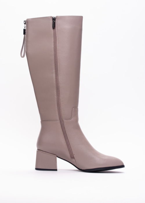 Loretta Vitale batai