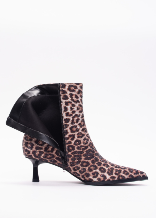 2Go Fashion aulinukai