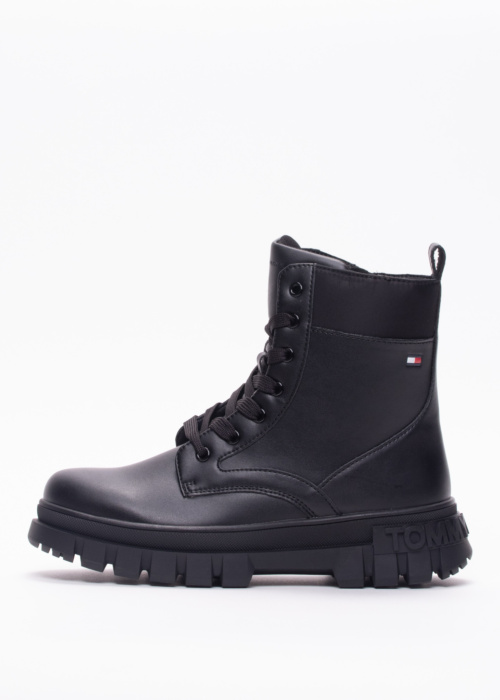 Tommy Hilfiger aulinukai Michigan