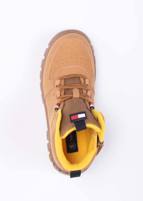 Tommy Hilfiger aulinukai Michigan