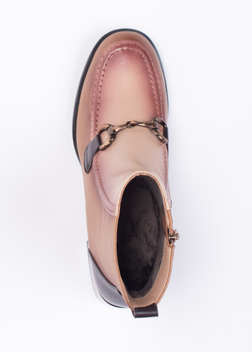 Loretta Vitale aulinukai